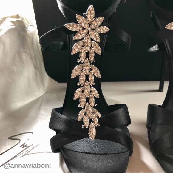 GIUSEPPE ZANOTTI Black 💎 Celebrity Heels - NEW - Picture 2 of 8